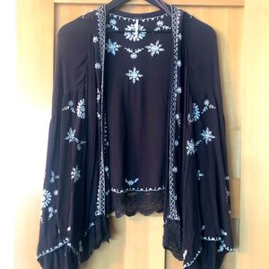 Free People Shawl 🍁